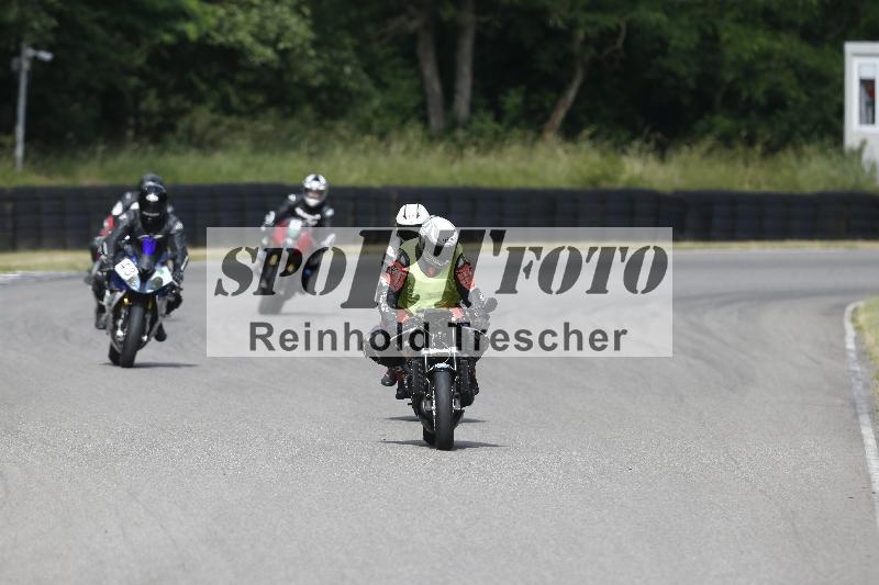 /18 05.06.2026  TZ Motorsport ADR/Gruppe gruen/instruktor